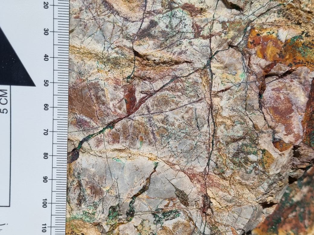 Ore & mineral specimen